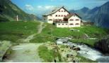 The Neue Regensberger Hut